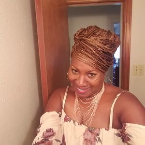 Meet your Posher, Bessie